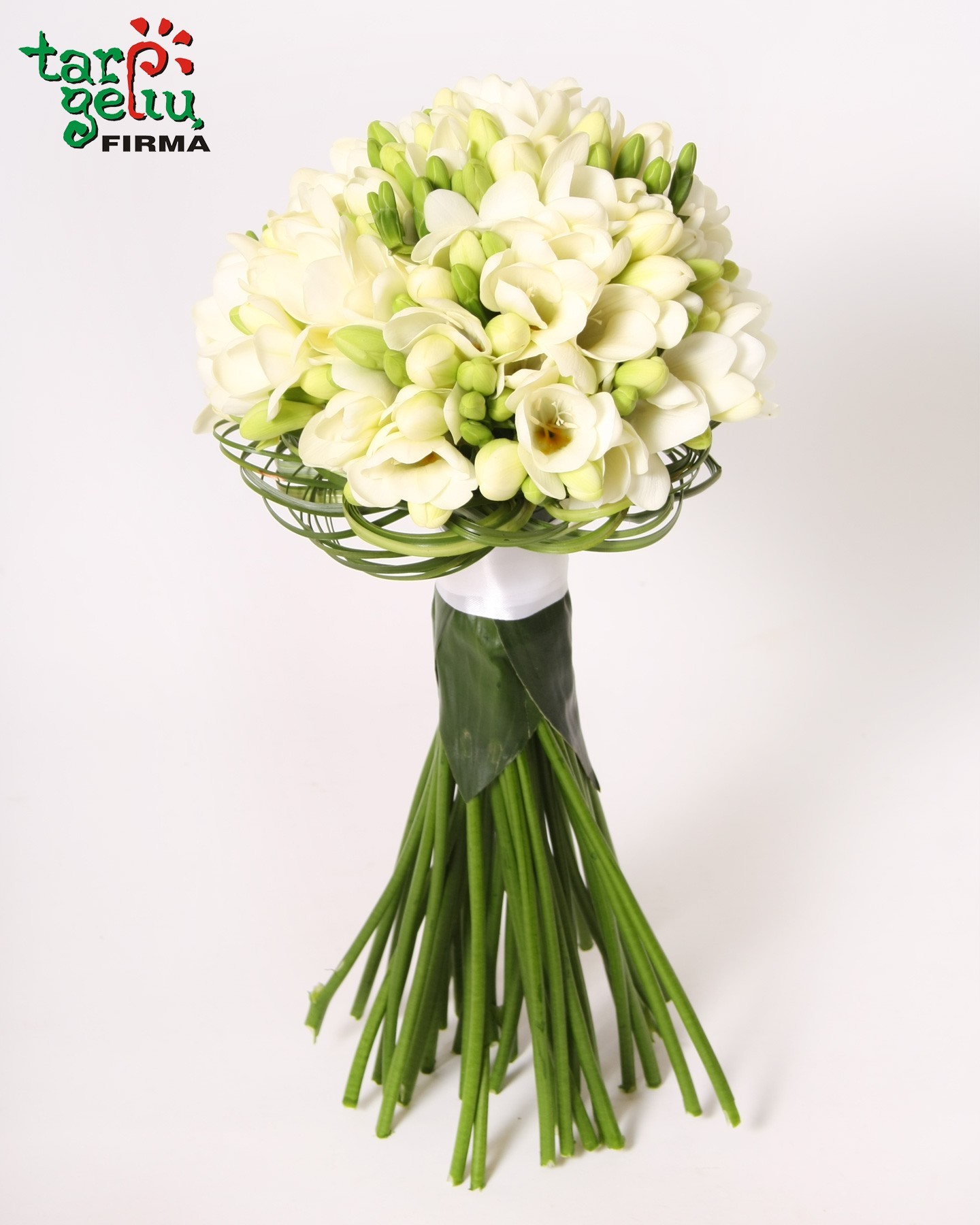 Bride`s bouquet of freesia