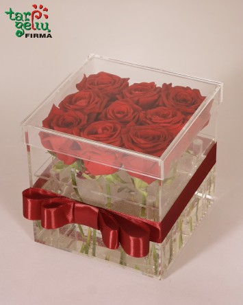 Box "Roses on Ice"