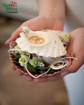 Žiedų pagalvėlė "Kriauklė"