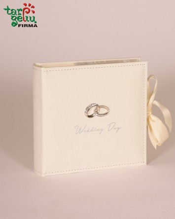 Albumas krikštynoms