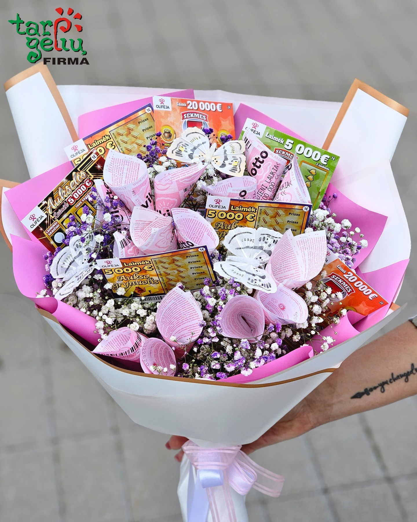 Loterijos bilietų puokštė